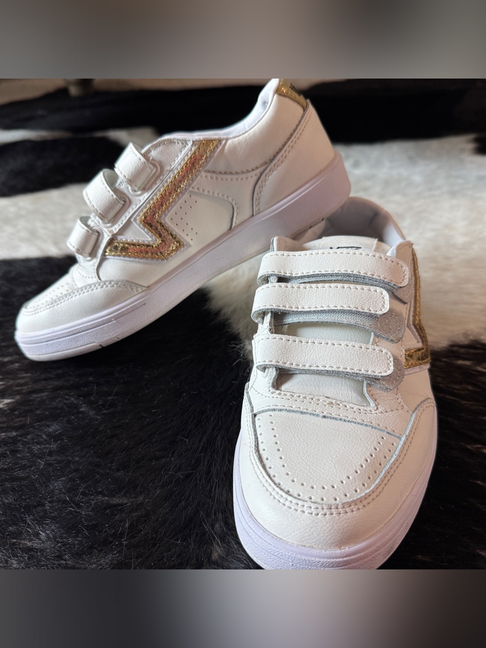 Vans White Sneakers with Gold Chevron Accent - Velcro Straps size 6